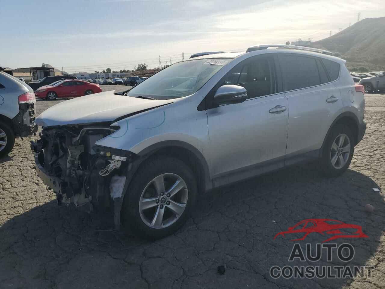 TOYOTA RAV4 2015 - 2T3WFREV9FW132583