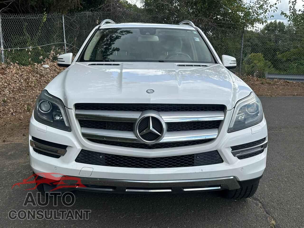 MERCEDES-BENZ GL-CLASS 2015 - 4JGDF6EE6FA559588