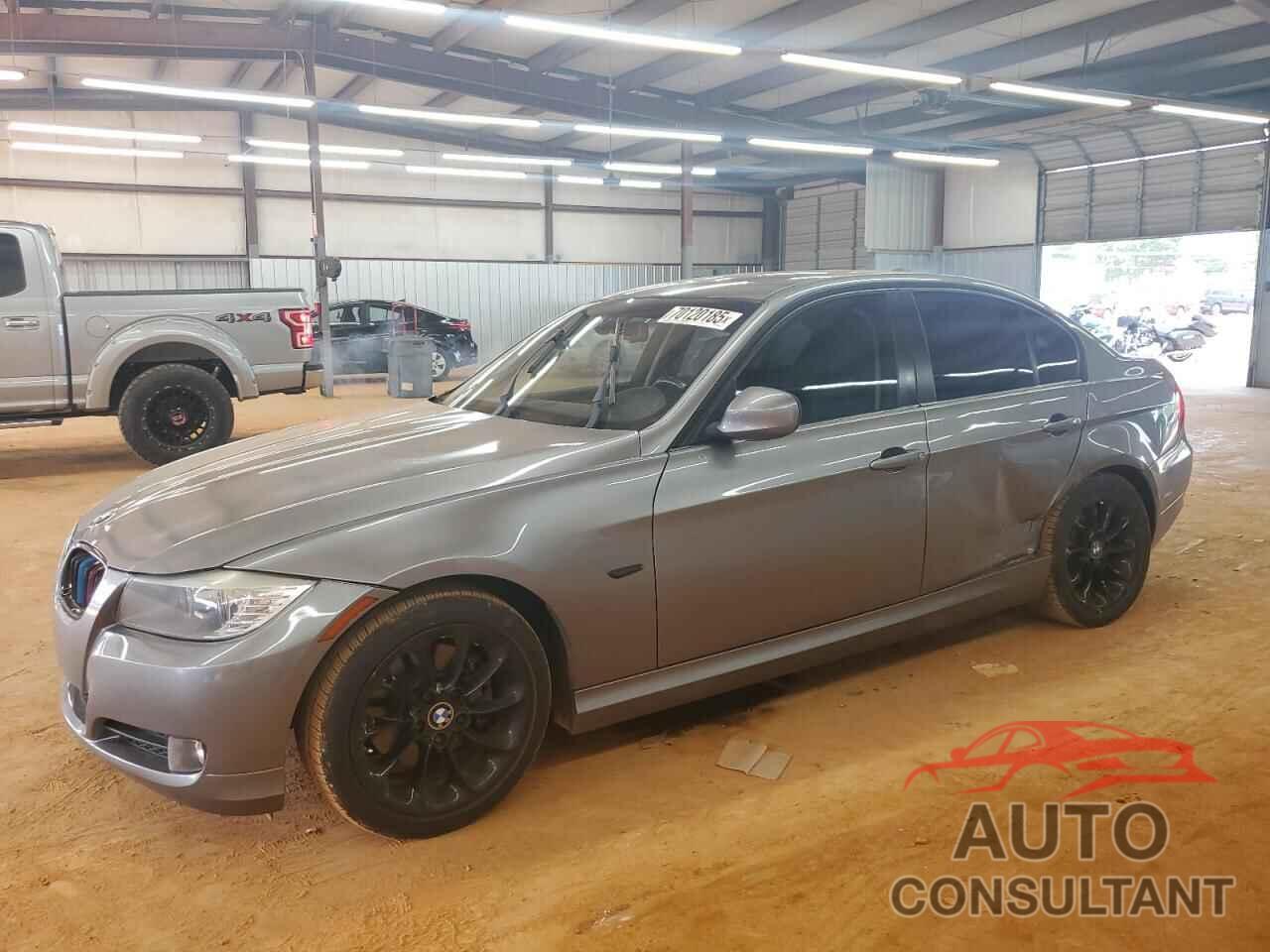BMW 3 SERIES 2010 - WBAPH7G58ANM52765