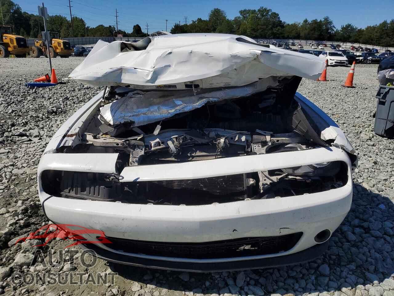 DODGE CHALLENGER 2018 - 2C3CDZAG5JH172012
