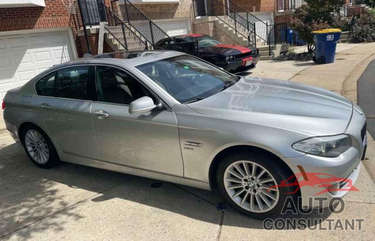 BMW 5 SERIES 2011 - WBAFU7C57BC779894