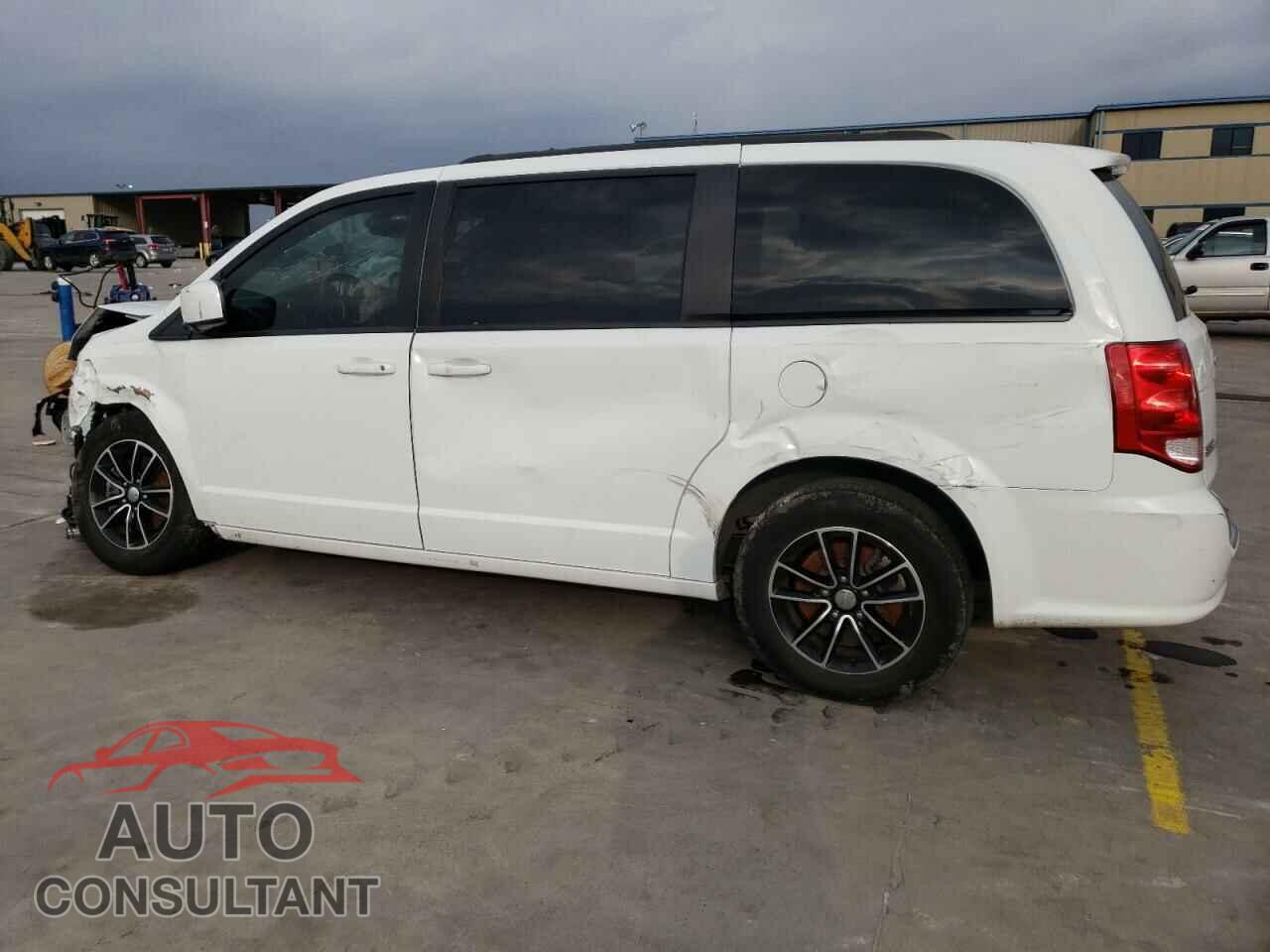 DODGE CARAVAN 2019 - 2C4RDGEG0KR557624