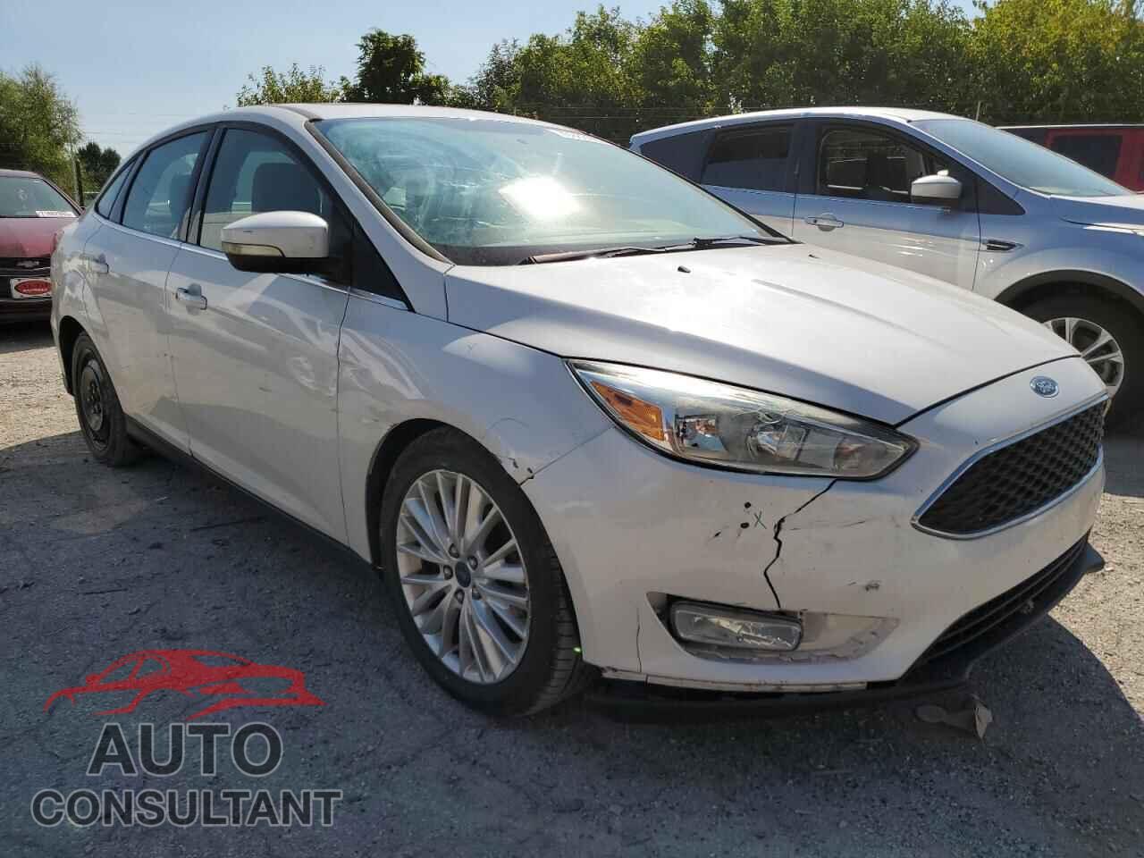 FORD FOCUS 2015 - 1FADP3J29FL323023