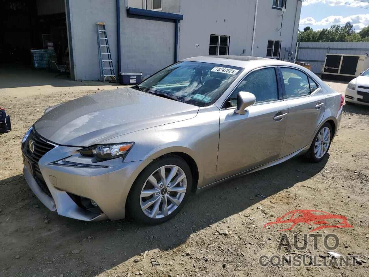 LEXUS IS 2015 - JTHCF1D22F5018250
