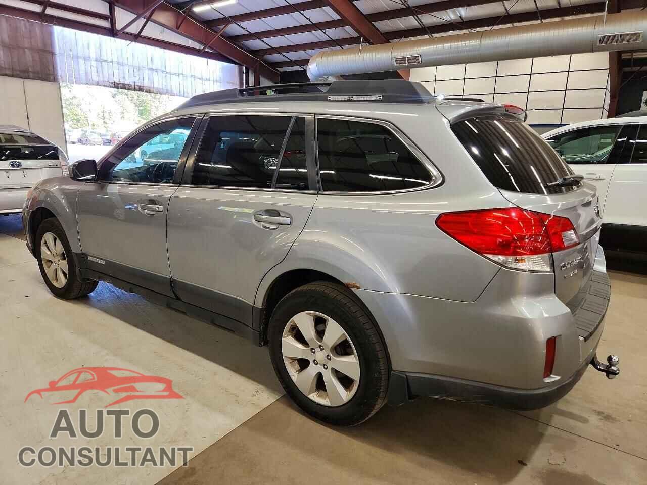 SUBARU OUTBACK 2010 - 4S4BRBGC7A3339103