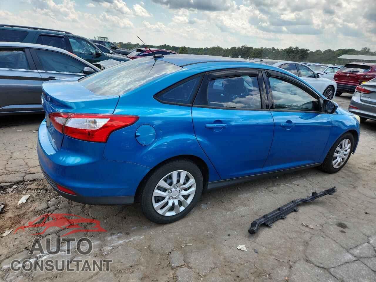 FORD FOCUS 2012 - 1FAHP3F20CL260495