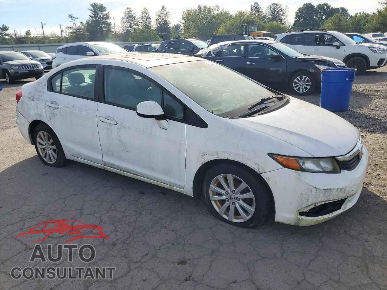 HONDA CIVIC 2012 - 2HGFB2F86CH327310