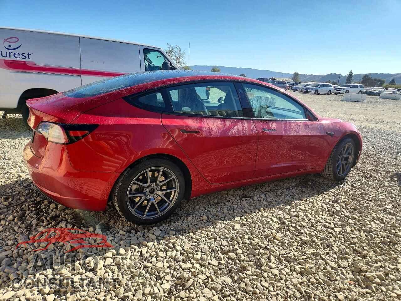 TESLA MODEL 3 2022 - 5YJ3E1EA0NF288908