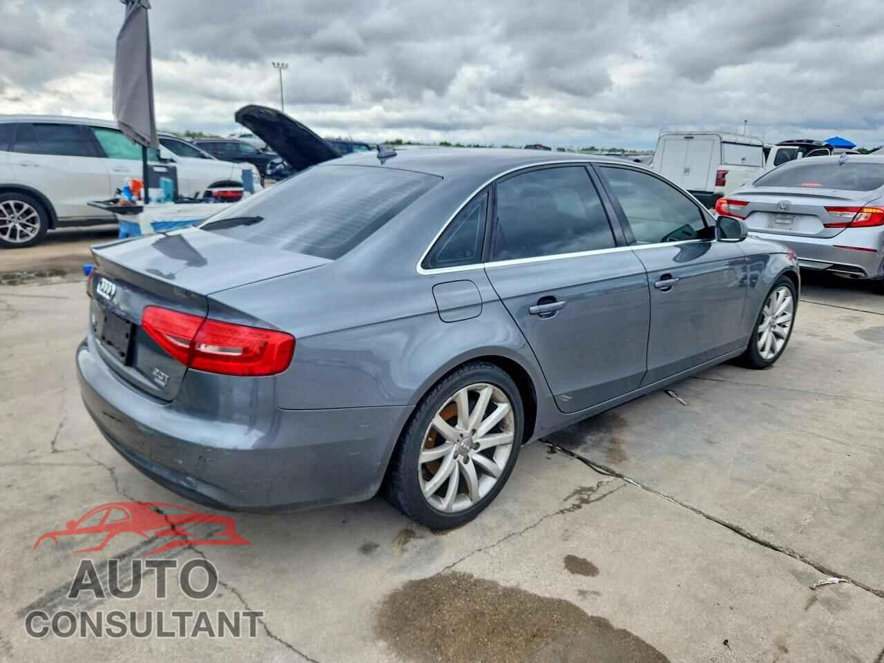 AUDI A4 2013 - WAUKFBFL9DA141120