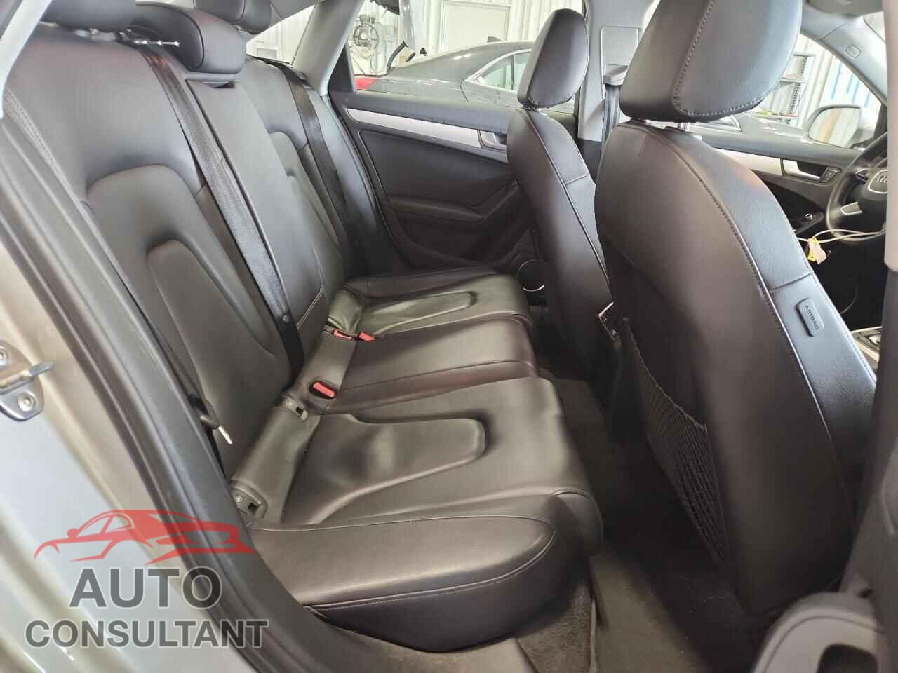 AUDI A4 2013 - WAUFFAFL0DN048829