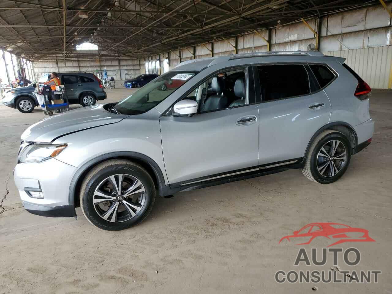 NISSAN ROGUE 2018 - JN8AT2MT9JW464127