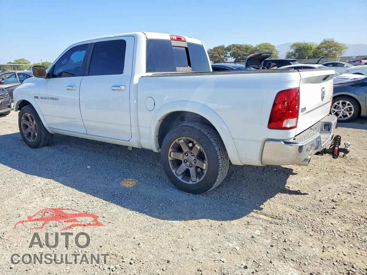 DODGE RAM 1500 2012 - 1C6RD7NT5CS160639