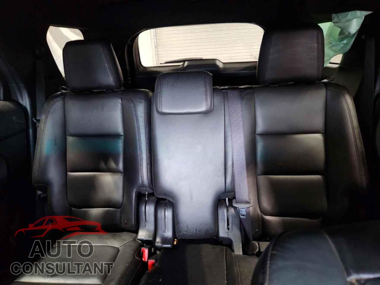 FORD EXPLORER 2015 - 1FM5K8D87FGA38173