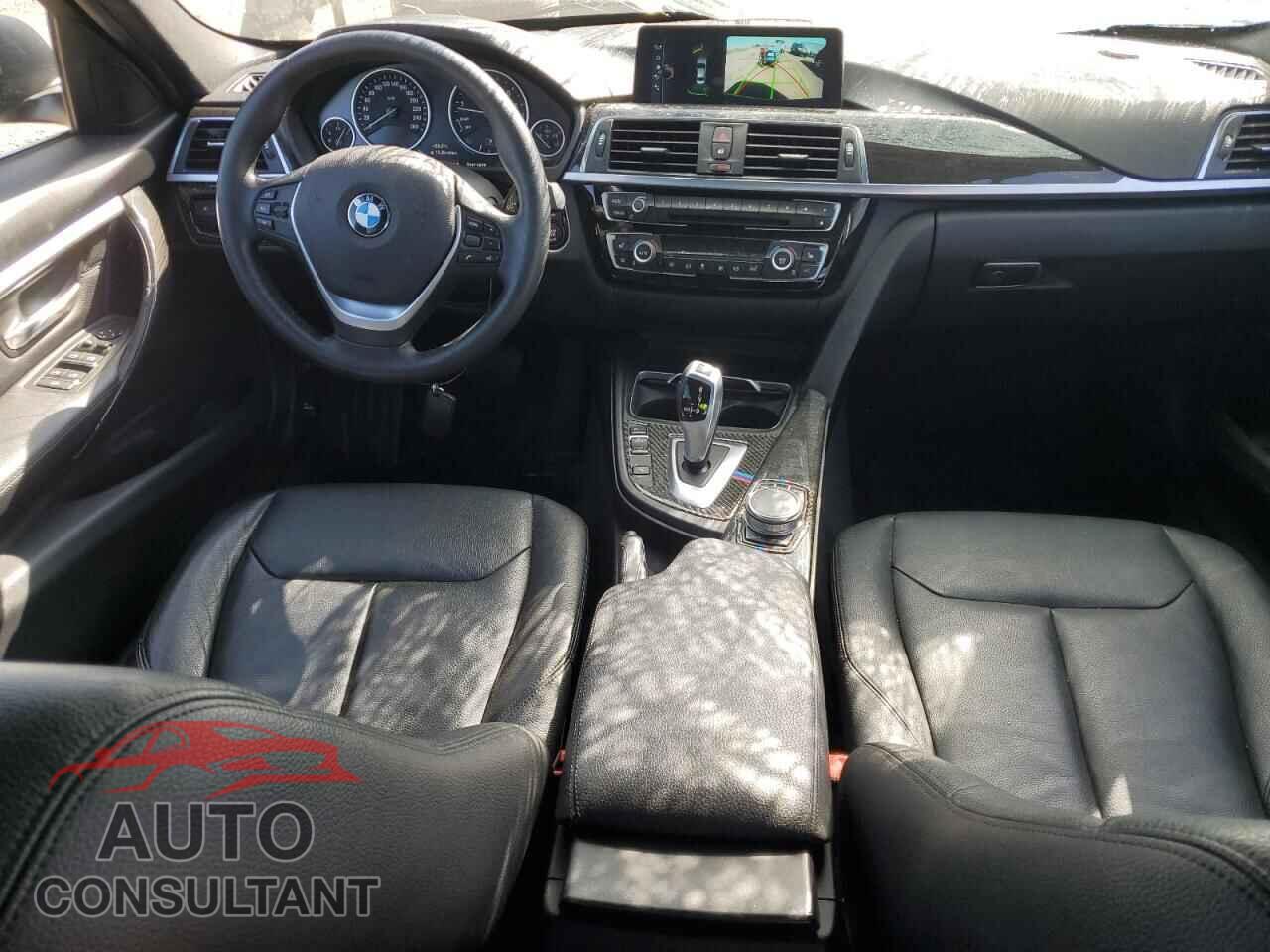 BMW 3 SERIES 2017 - WBA8D9C37HA011663