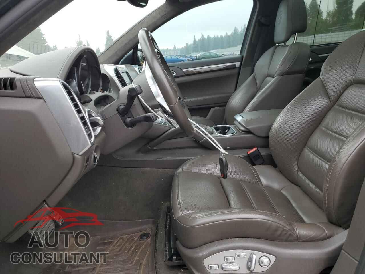 PORSCHE CAYENNE 2016 - WP1AC2A20GLA86585