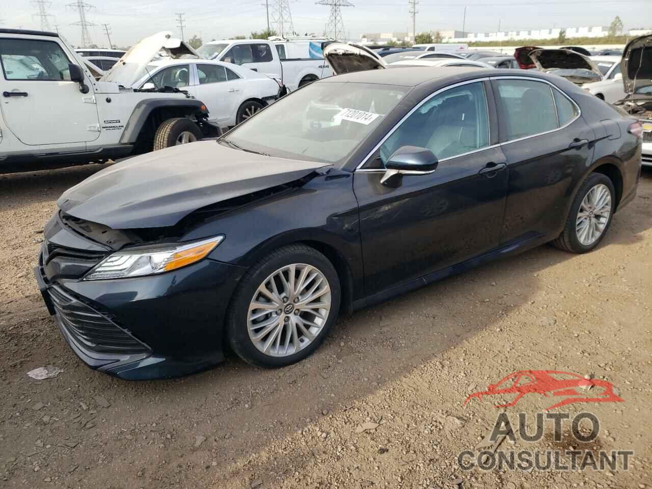 TOYOTA CAMRY 2019 - 4T1B11HK0KU767856