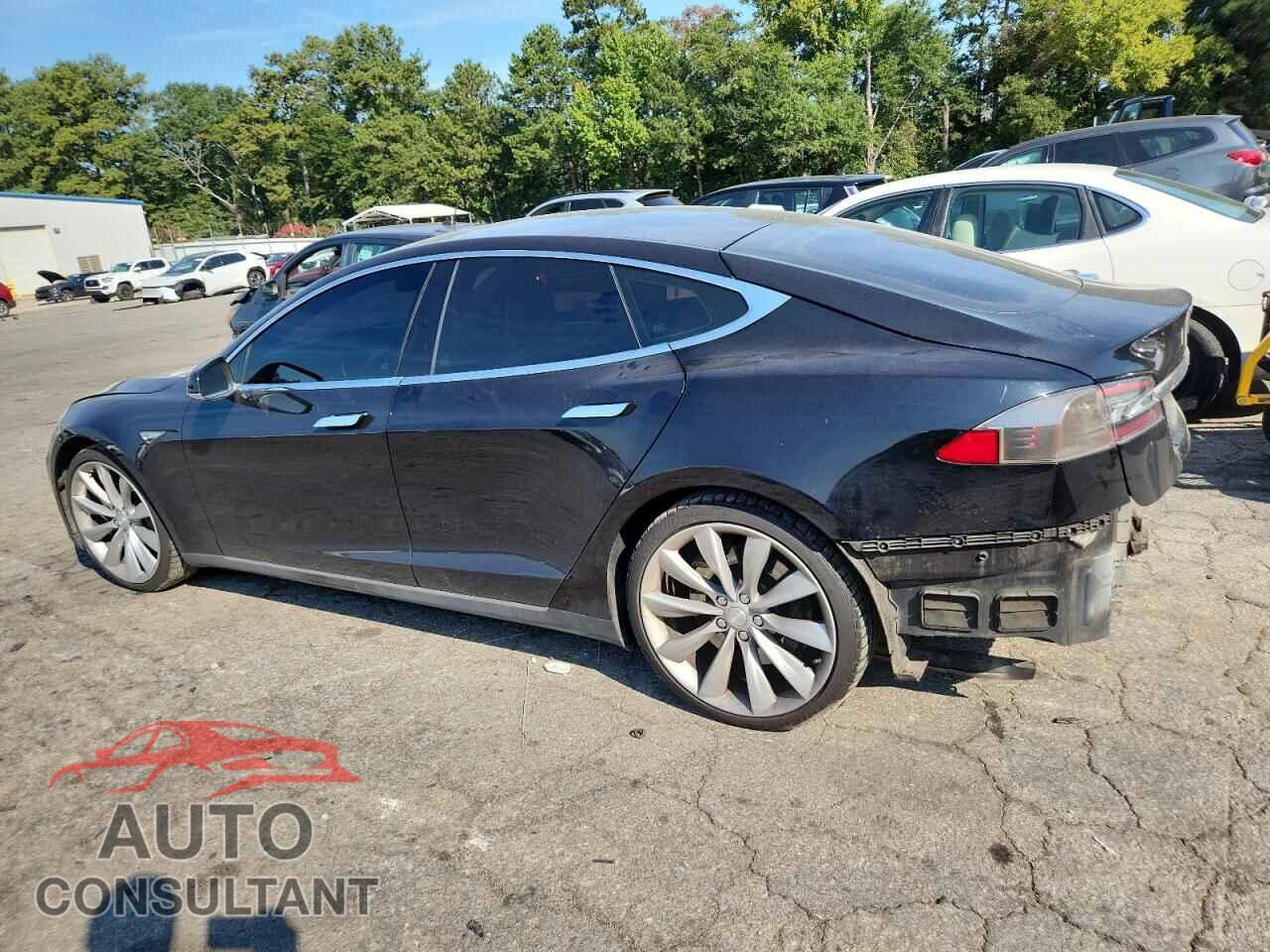 TESLA MODEL S 2015 - 5YJSA1E19FF114702