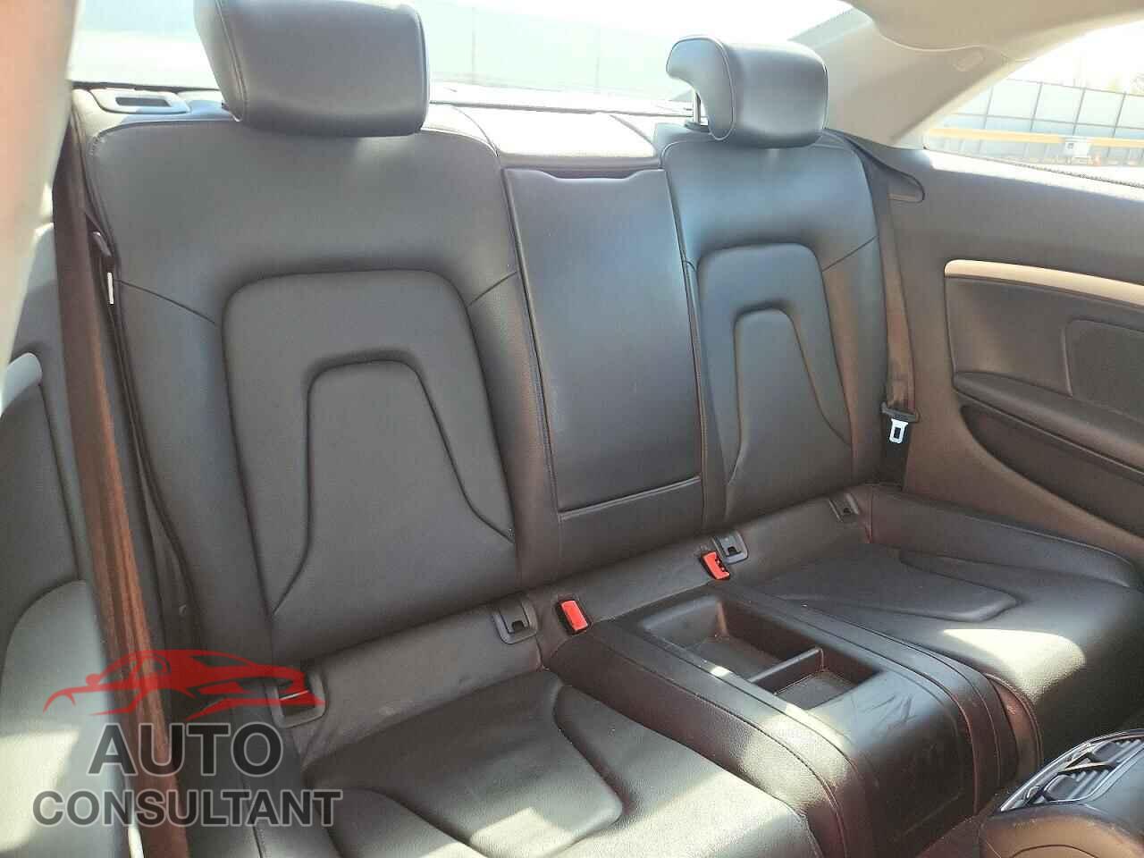 AUDI A5 2013 - WAULFAFR7DA015373