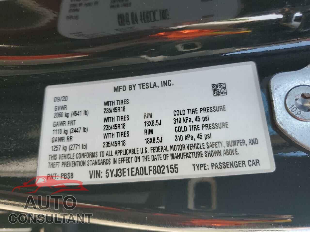 TESLA MODEL 3 2020 - 5YJ3E1EA0LF802155