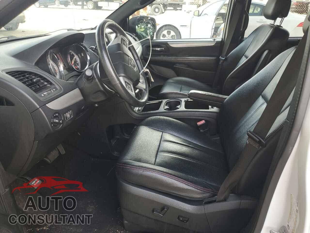 DODGE CARAVAN 2017 - 2C4RDGEG5HR814978