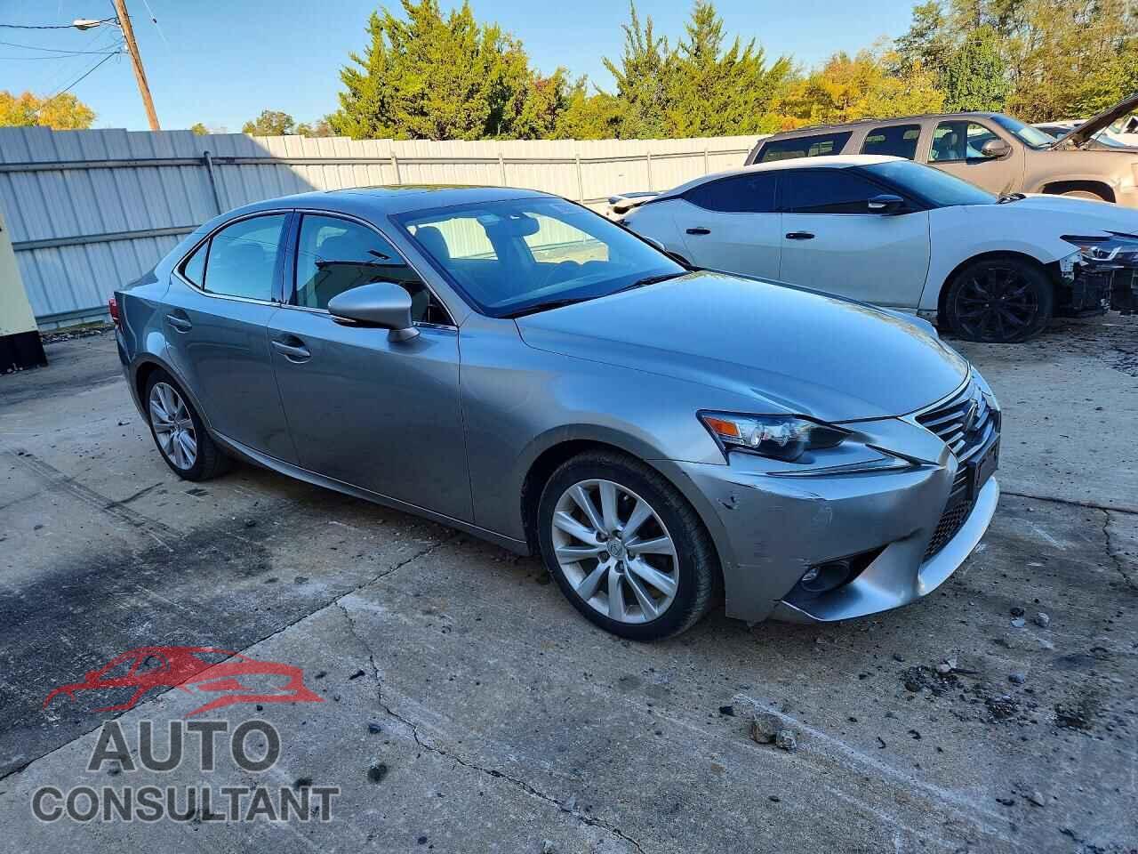 LEXUS IS 2015 - JTHCF1D21F5024864
