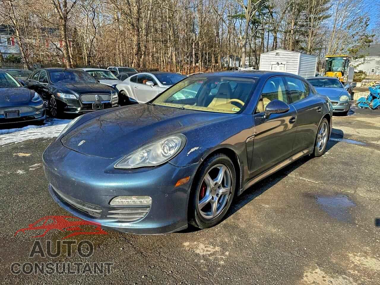 PORSCHE PANAMERA 2013 - WP0AA2A77DL010215