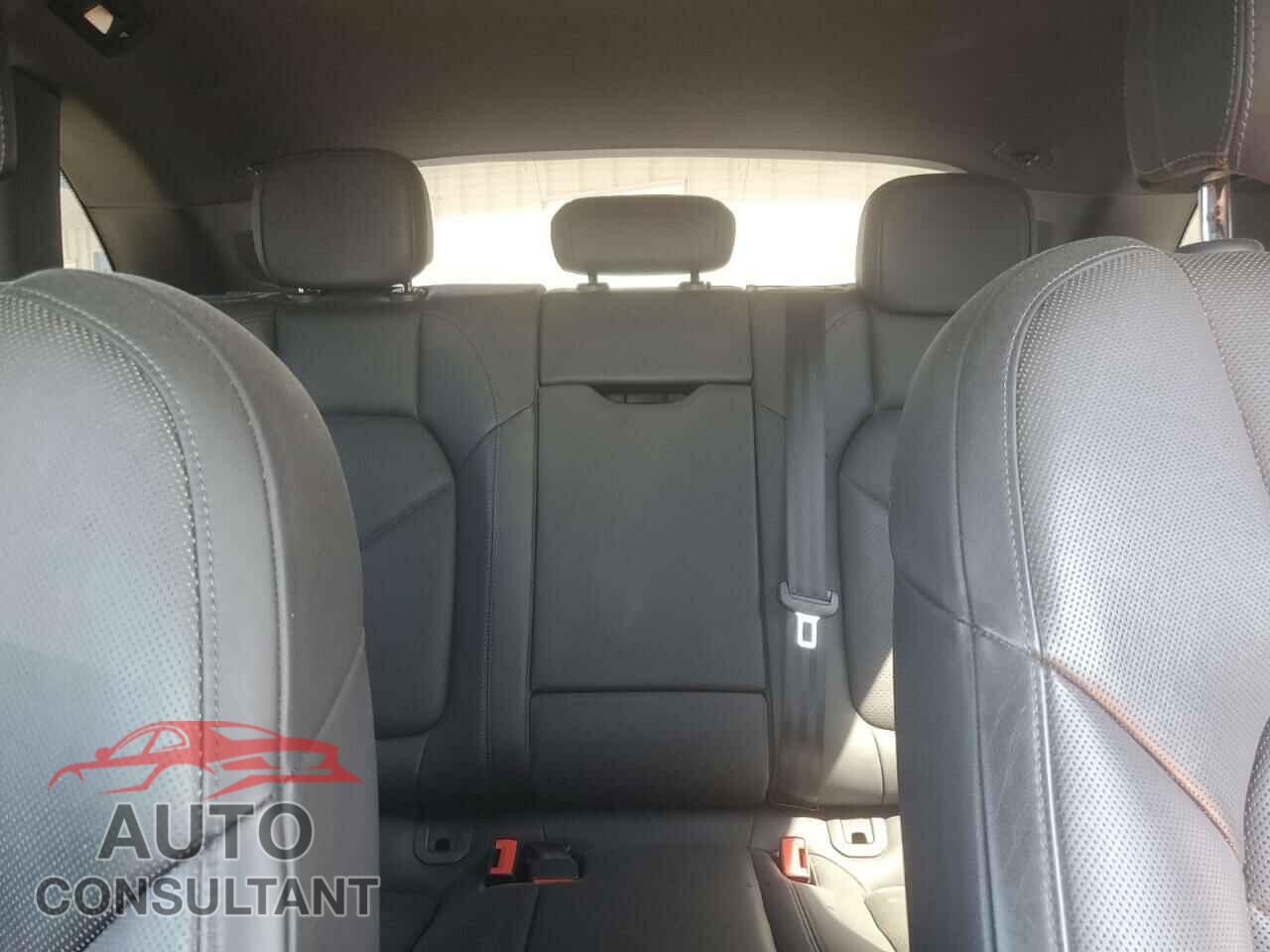 PORSCHE MACAN 2016 - WP1AB2A54GLB40497