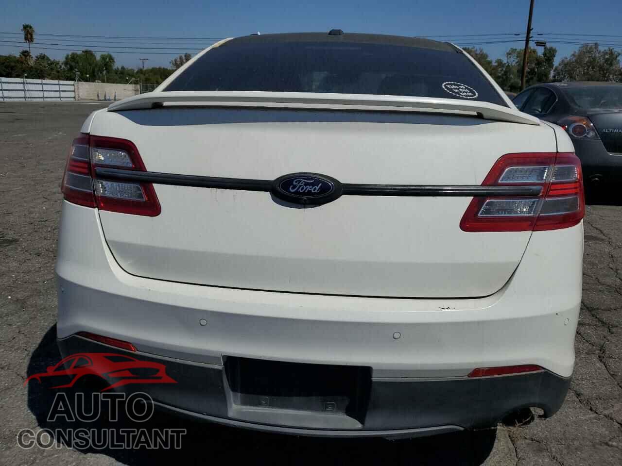 FORD TAURUS 2013 - 1FAHP2KT9DG144103