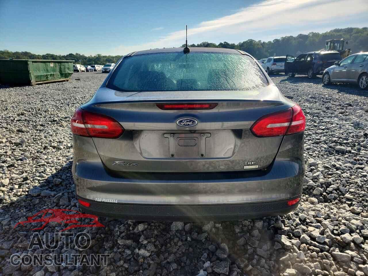 FORD FOCUS 2018 - 1FADP3FE6JL200873
