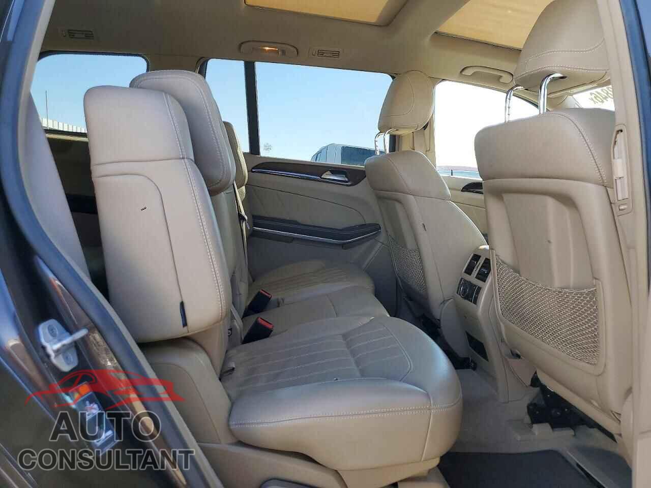 MERCEDES-BENZ GL-CLASS 2013 - 4JGDF7CE2DA242610
