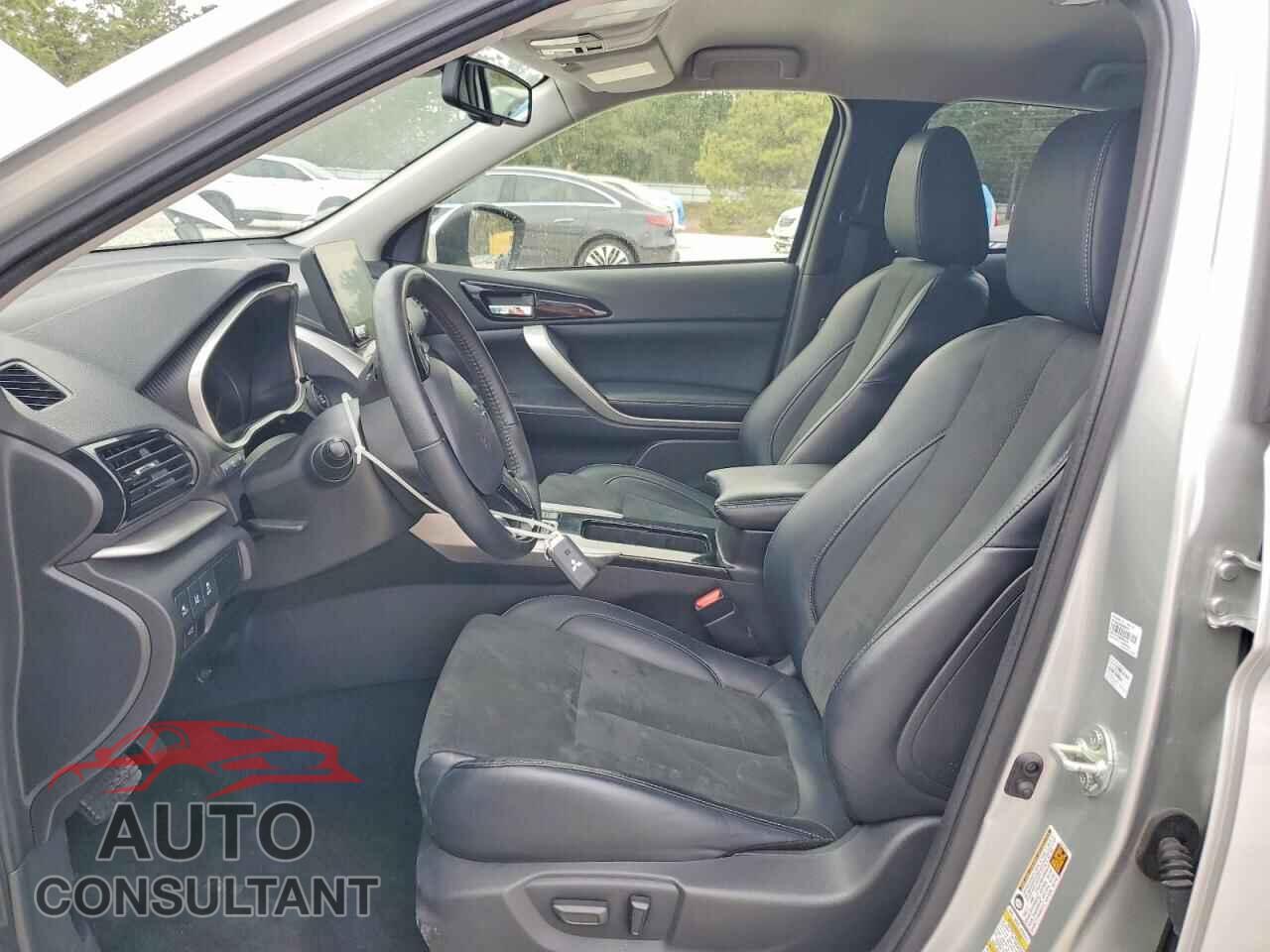 MITSUBISHI ECLIPSE 2024 - JA4ATWAA0RZ022119