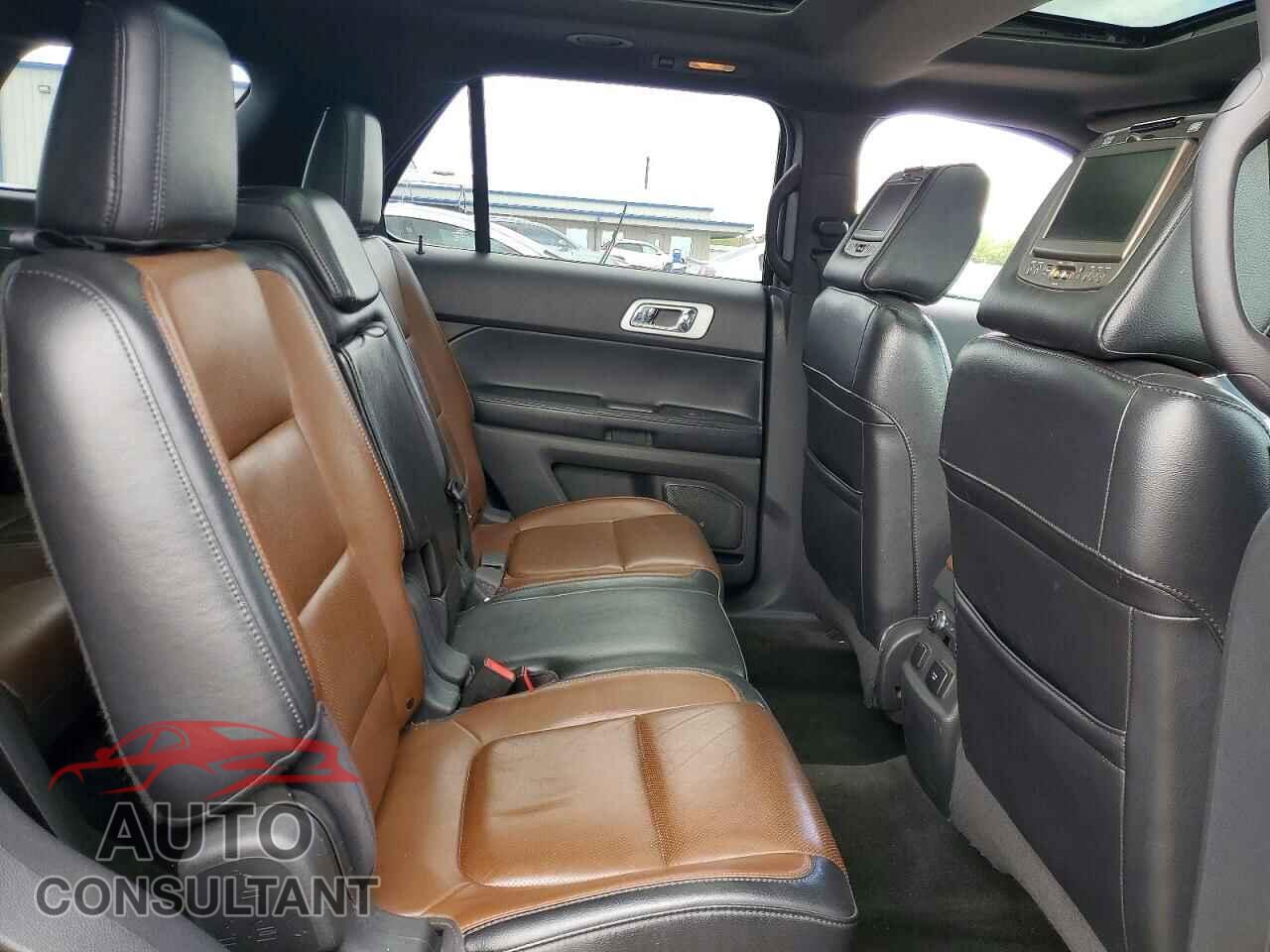 FORD EXPLORER 2011 - 1FMHK8F85BGA27743