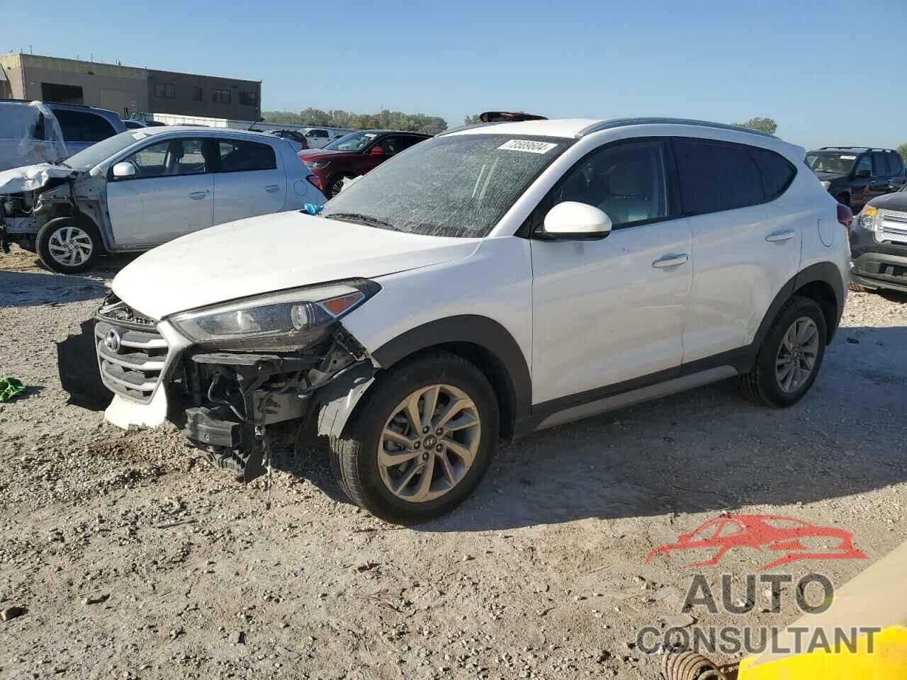 HYUNDAI TUCSON 2018 - KM8J33A40JU675819