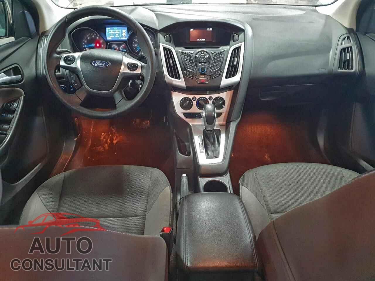 FORD FOCUS 2014 - 1FADP3F29EL388400