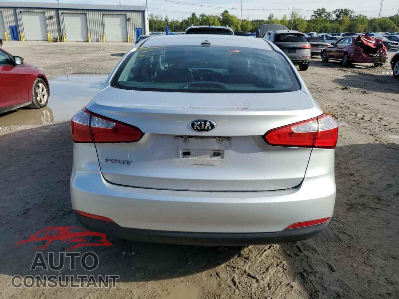 KIA FORTE 2016 - KNAFK4A64G5459721