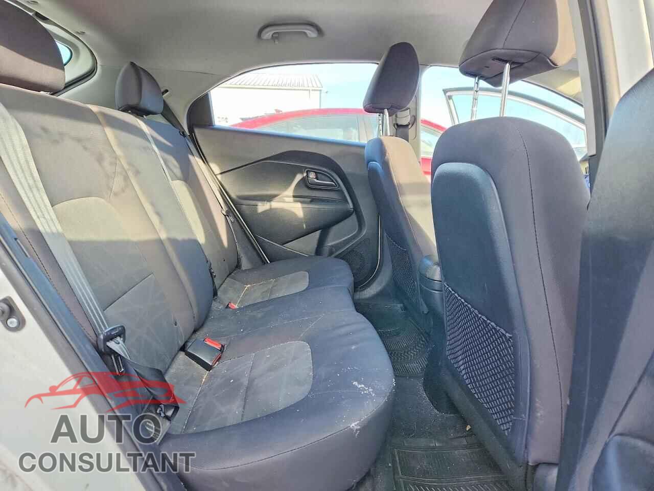 KIA RIO 2013 - KNADM5A3XD6892091