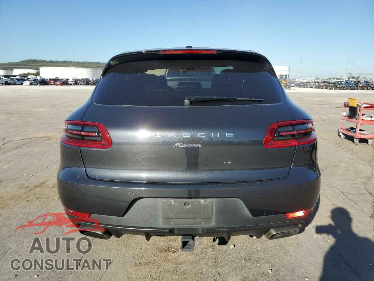 PORSCHE MACAN 2018 - WP1AA2A51JLB06186