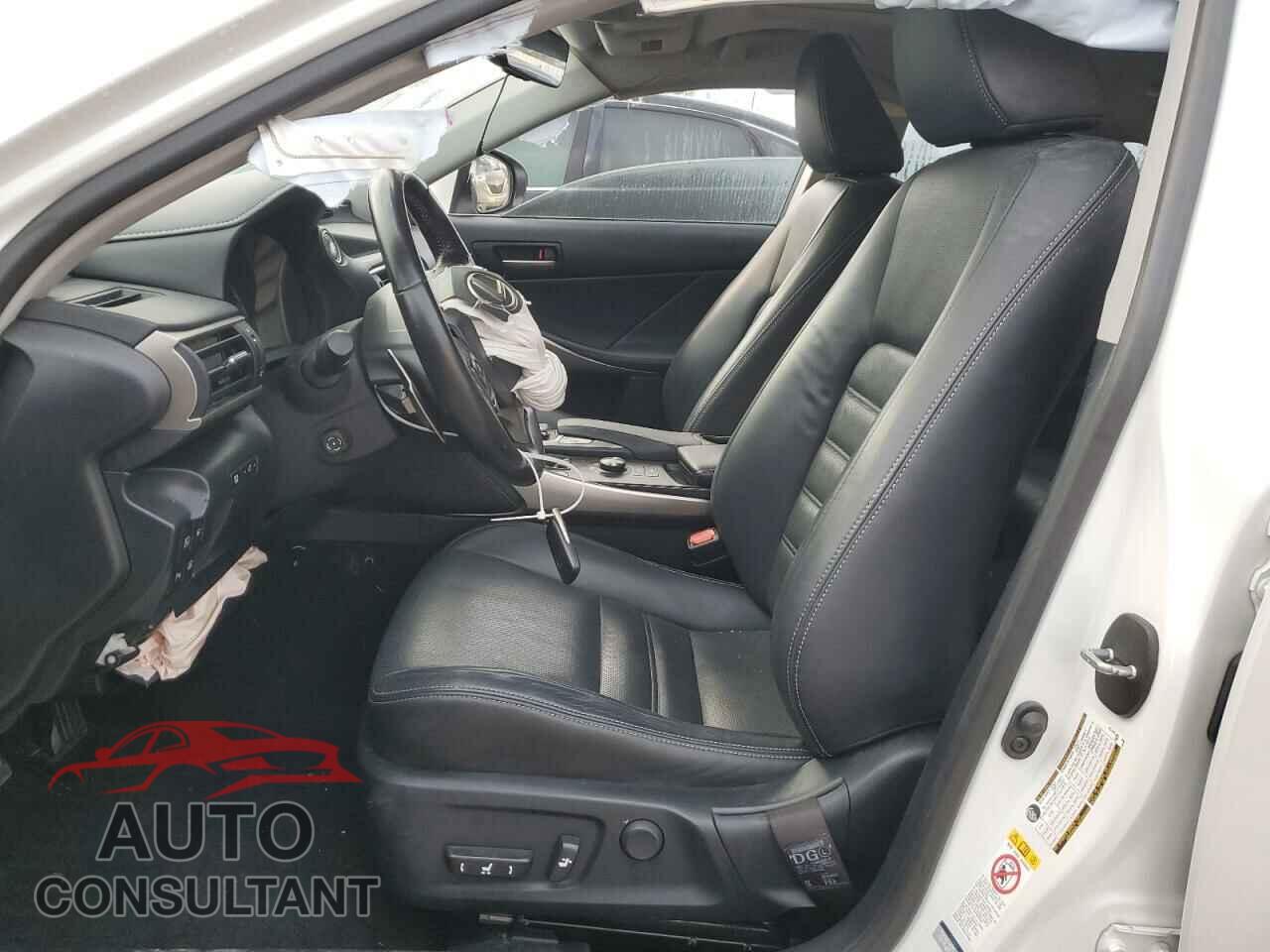 LEXUS IS 2017 - JTHCM1D29H5021168