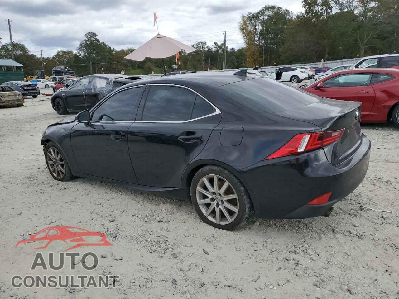 LEXUS IS 2015 - JTHBF1D20F5067751