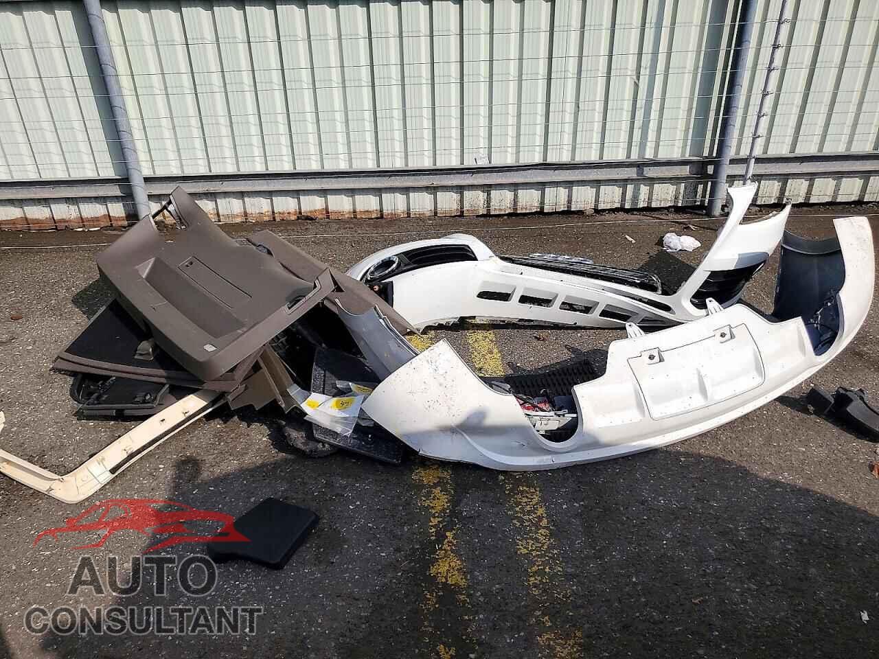 AUDI Q5 2017 - WA1C2AFPXHA042399