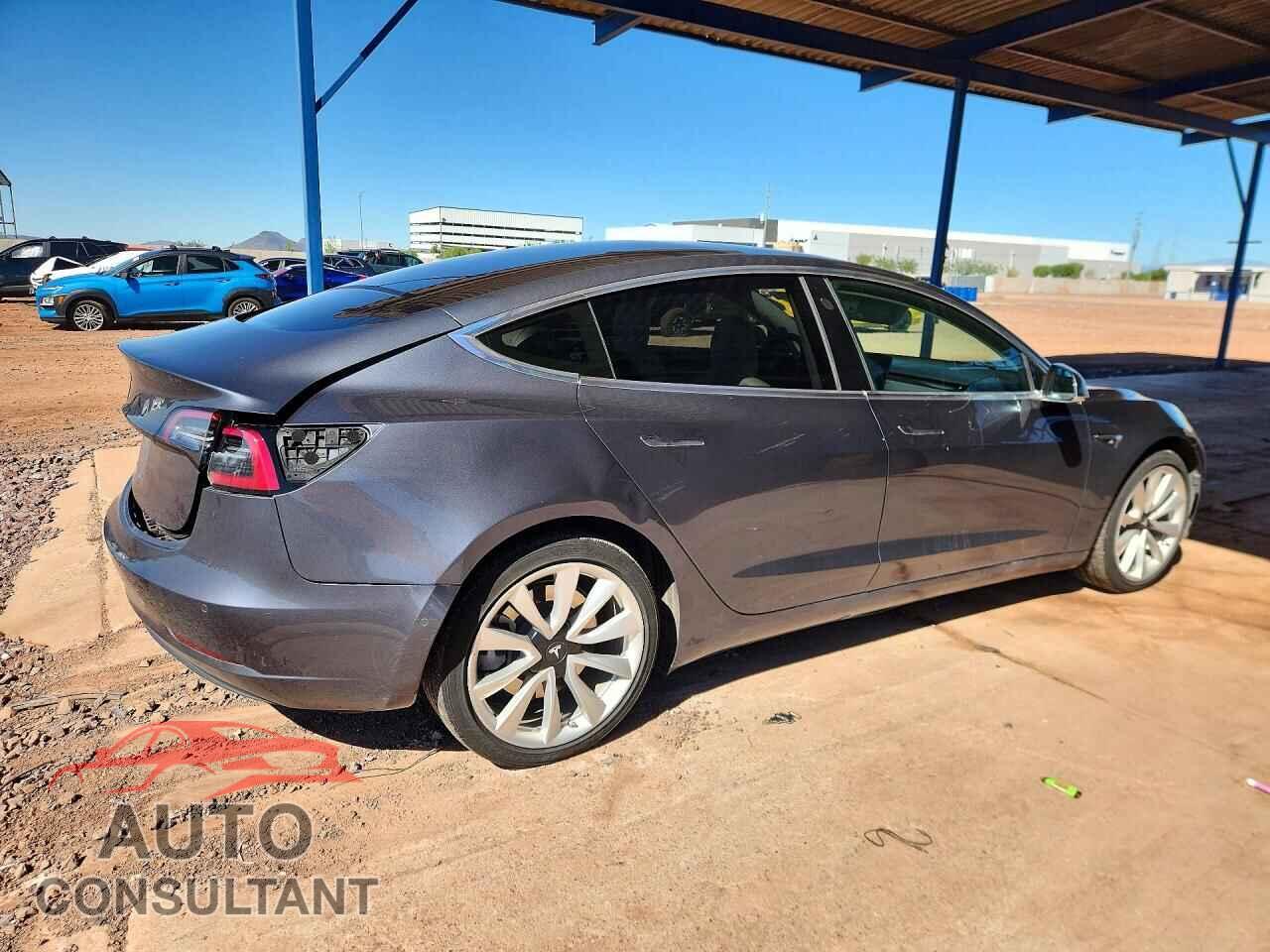 TESLA MODEL 3 2018 - 5YJ3E1EA8JF165562