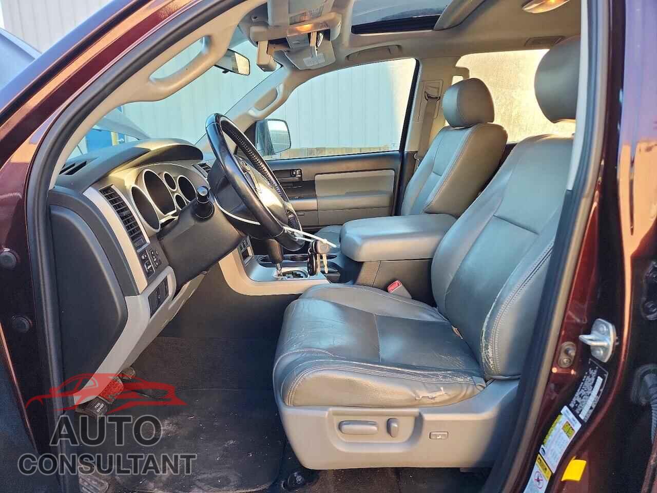 TOYOTA SEQUOIA 2012 - 5TDBM5G14CS002425