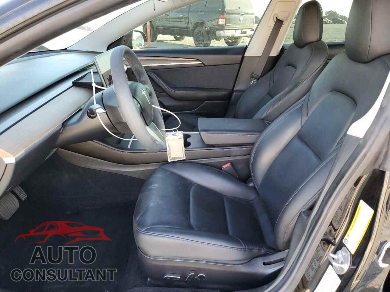 TESLA MODEL 3 2021 - 5YJ3E1EA5MF082272