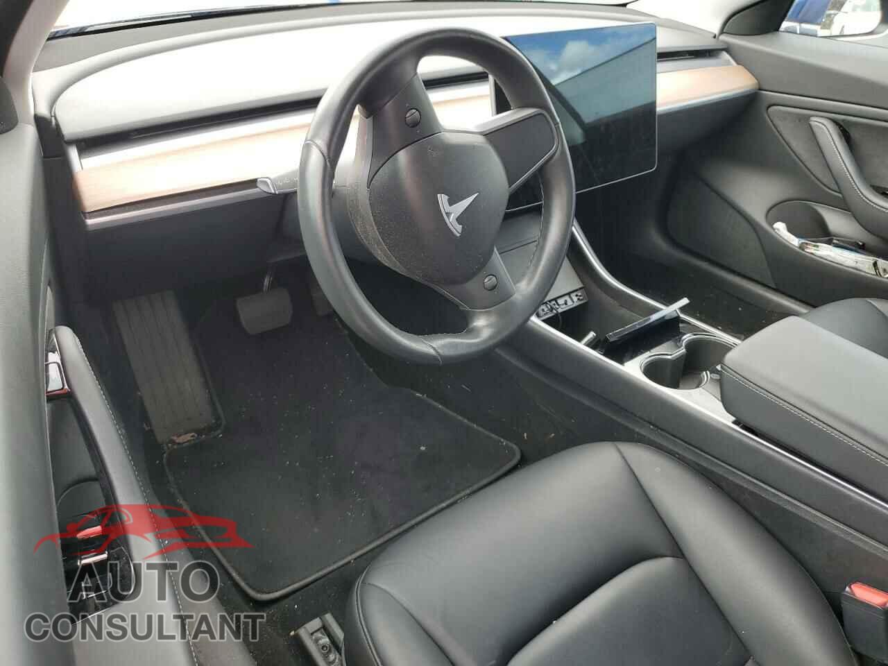 TESLA MODEL 3 2018 - 5YJ3E1EA2JF154217