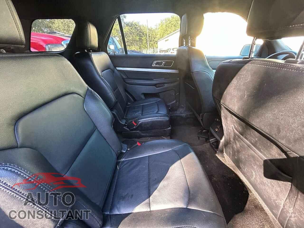 FORD EXPLORER 2017 - 1FM5K8D86HGA83706