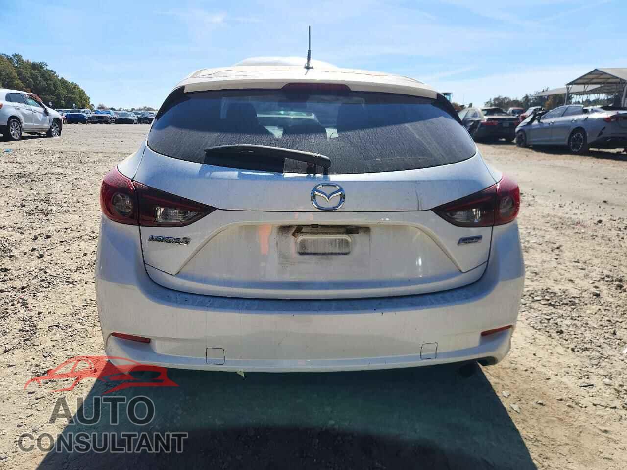 MAZDA 3 2017 - JM1BN1L79H1129546