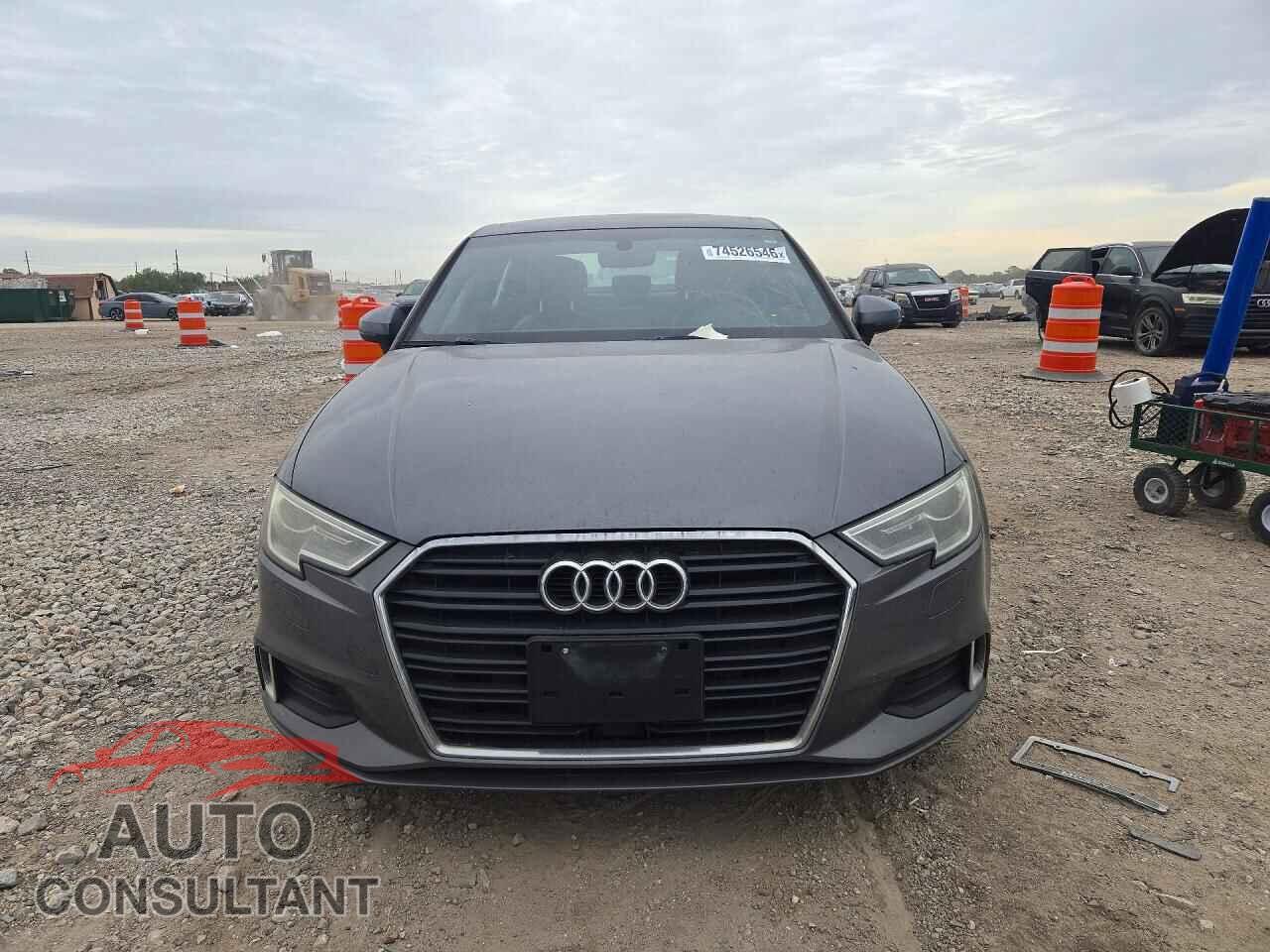 AUDI A3 2018 - WAUAUGFF9J1040468