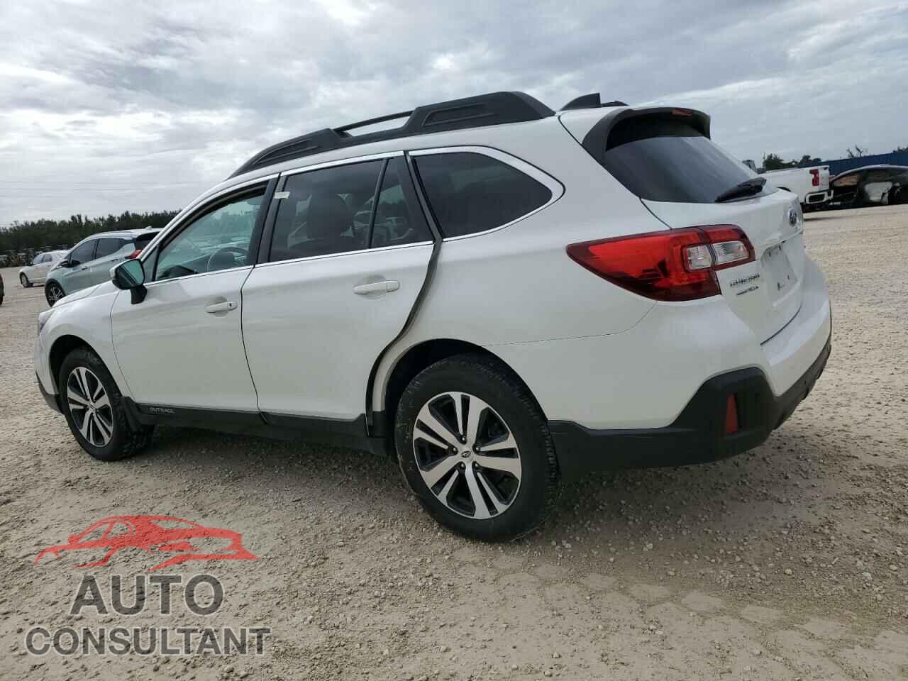 SUBARU OUTBACK 2019 - 4S4BSANC0K3338314