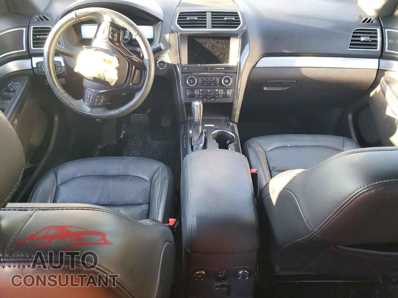 FORD EXPLORER 2017 - 1FM5K8D83HGC50670