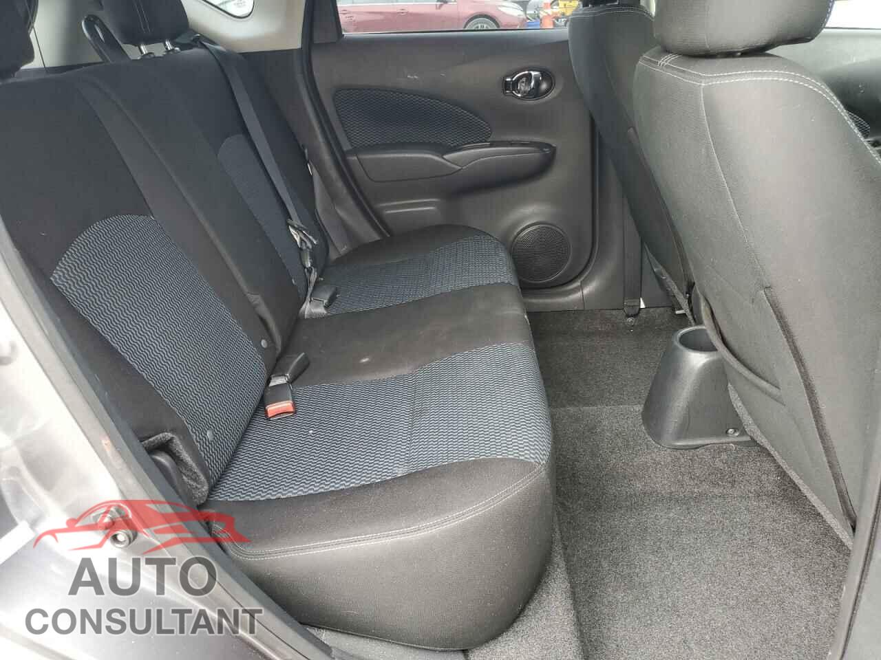 NISSAN VERSA 2017 - 3N1CE2CP1HL369406